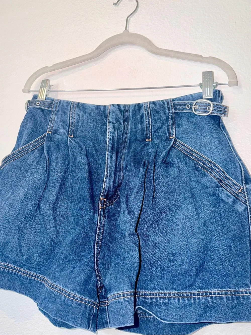 Veronica Beard Dark Blue Denim High-Waist Shorts - Picture 3 of 6